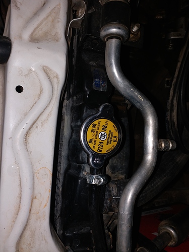 My Cultus radiator Coolant level goes down Suzuki 