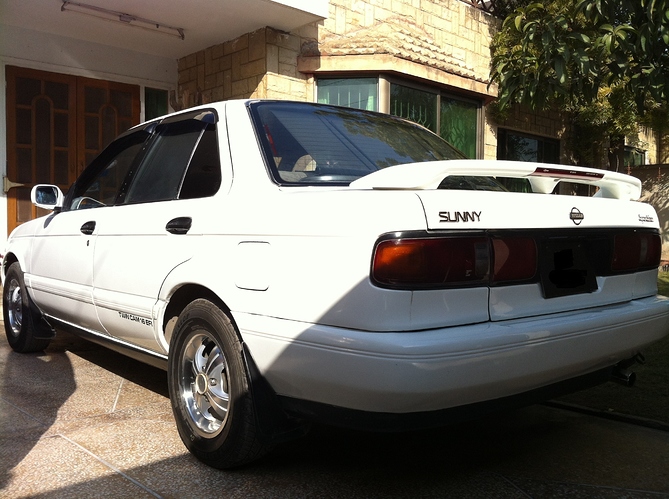 Nissan sunny club