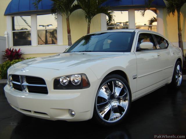 Dodge charger 2006 - Vintage and Classic Cars - PakWheels Forums