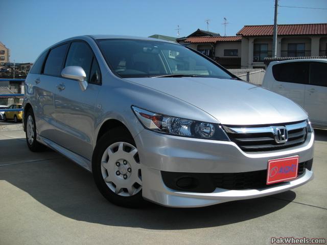 Honda stream! - Spotting / Hobbies u0026 Other Stuff - PakWheels Forums