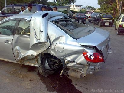 Accident Damaged MarkX Newshape Car For Sale - SAVEMARI