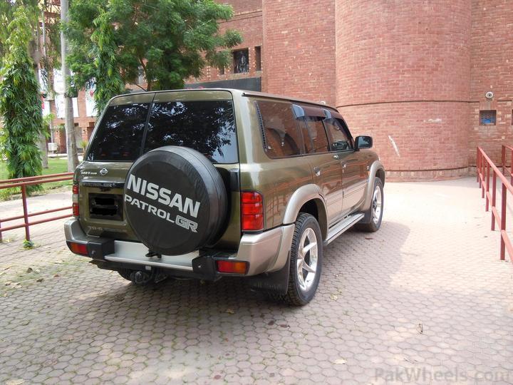 pakwheels nissan patrol