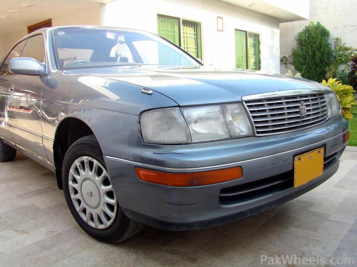 Toyota crown 93