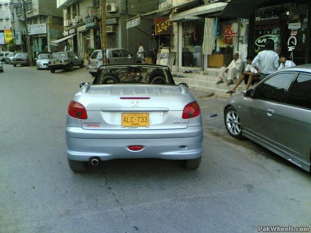 Street-Spotted: Peugeot 206