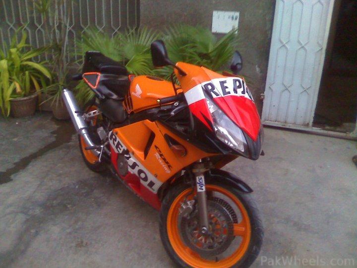 Honda Cbr 400 For Sale In Lahore Honda Bikes Pakwheels Forums