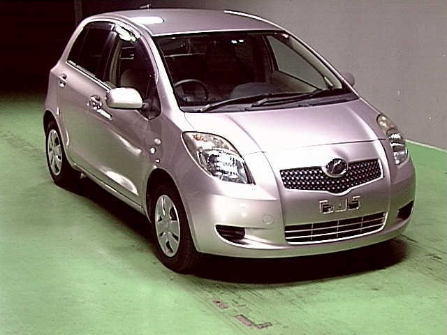 Toyota vitz 2007 года