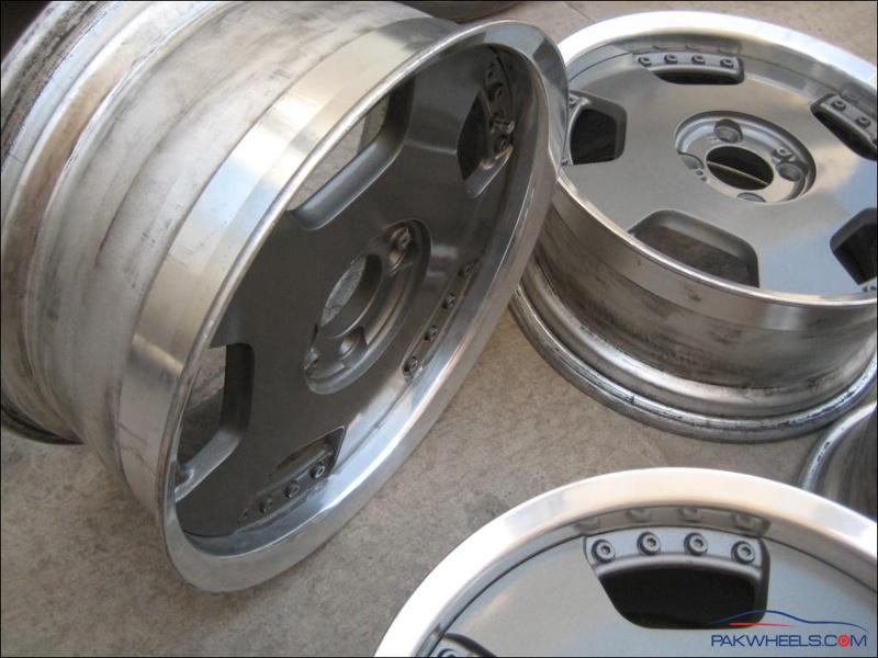 RAYS Kreutzer Victrix 15s for sale! - Car Parts - PakWheels Forums