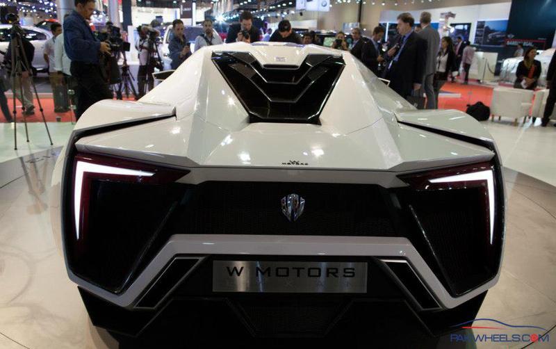 arab-first-supercar-w-motors-lykanhypersport-directly-from-qatar-motorshow-news-articles