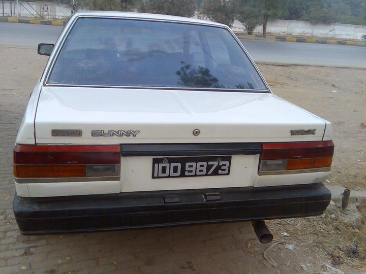 F.S Nissan Sunny 89 Model - Cars - PakWheels Forums