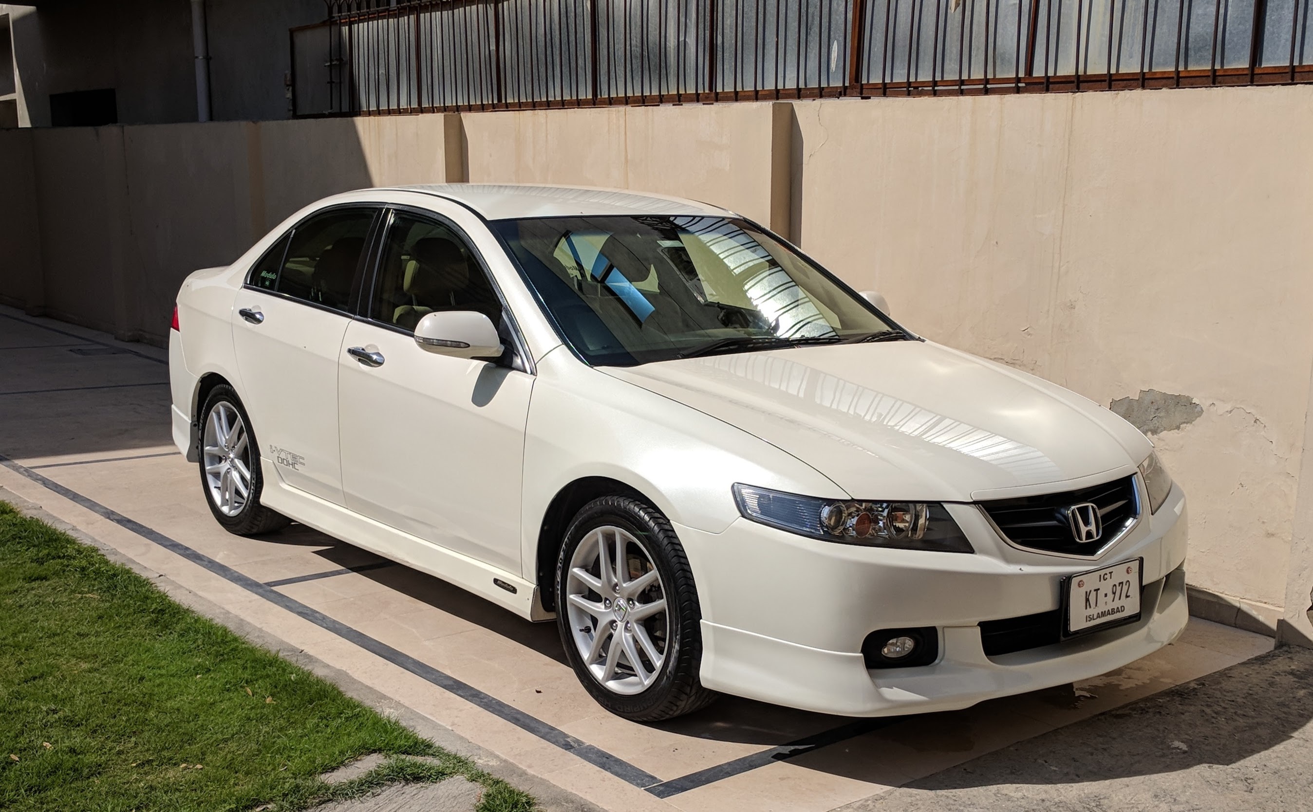 Хонда cl9. Accord cl9.