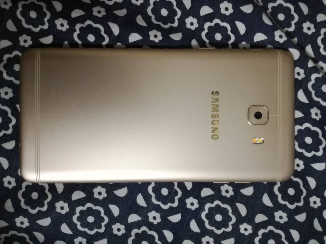 c900f price