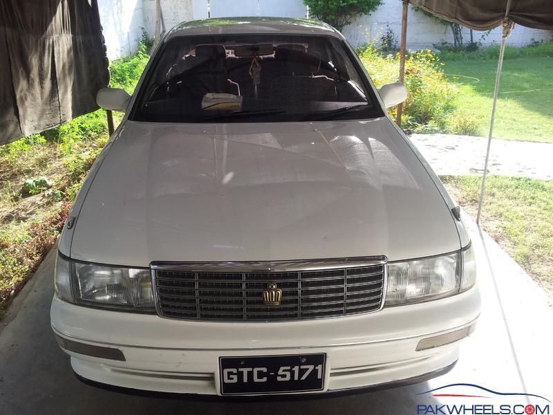 Toyota Crown 1995 On 83 Chasis Body Work Appearance