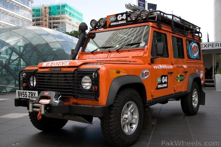 Defender g2. Land Rover g4. G4 Challenge Land Rover. Land Rover Defender New g4 Challenge. Land Rover Defender оранжевый.