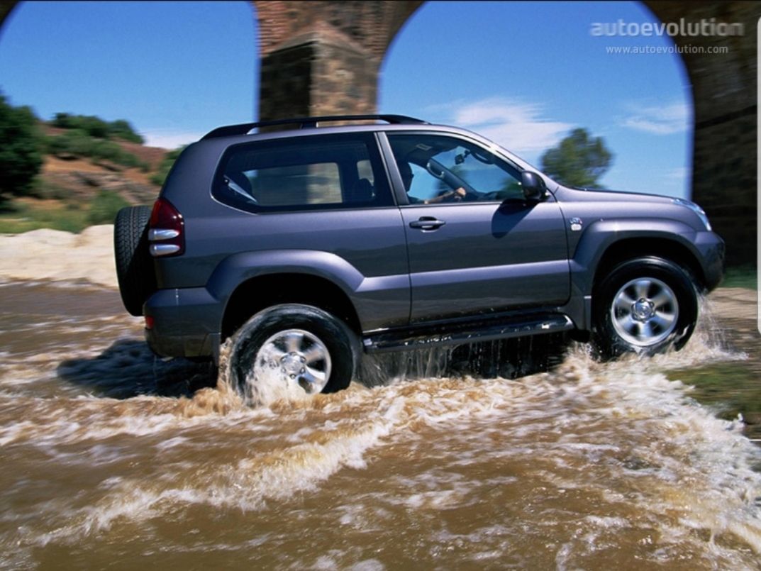 Ленд крузер двери. Toyota Land Cruiser 120 трехдверный. Toyota Land Cruiser Prado 120 3 Door. Тойота ленд Крузер Прадо 2 дверный. Toyota Land Cruiser 120 Prado купе.