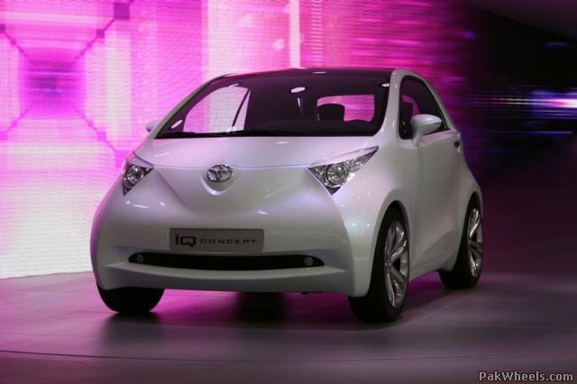 Поющая машина. Toyota IQ 2007. Toyota IQ 4 местная. Toyota IQ Concept. Toyota IQ Lexus.