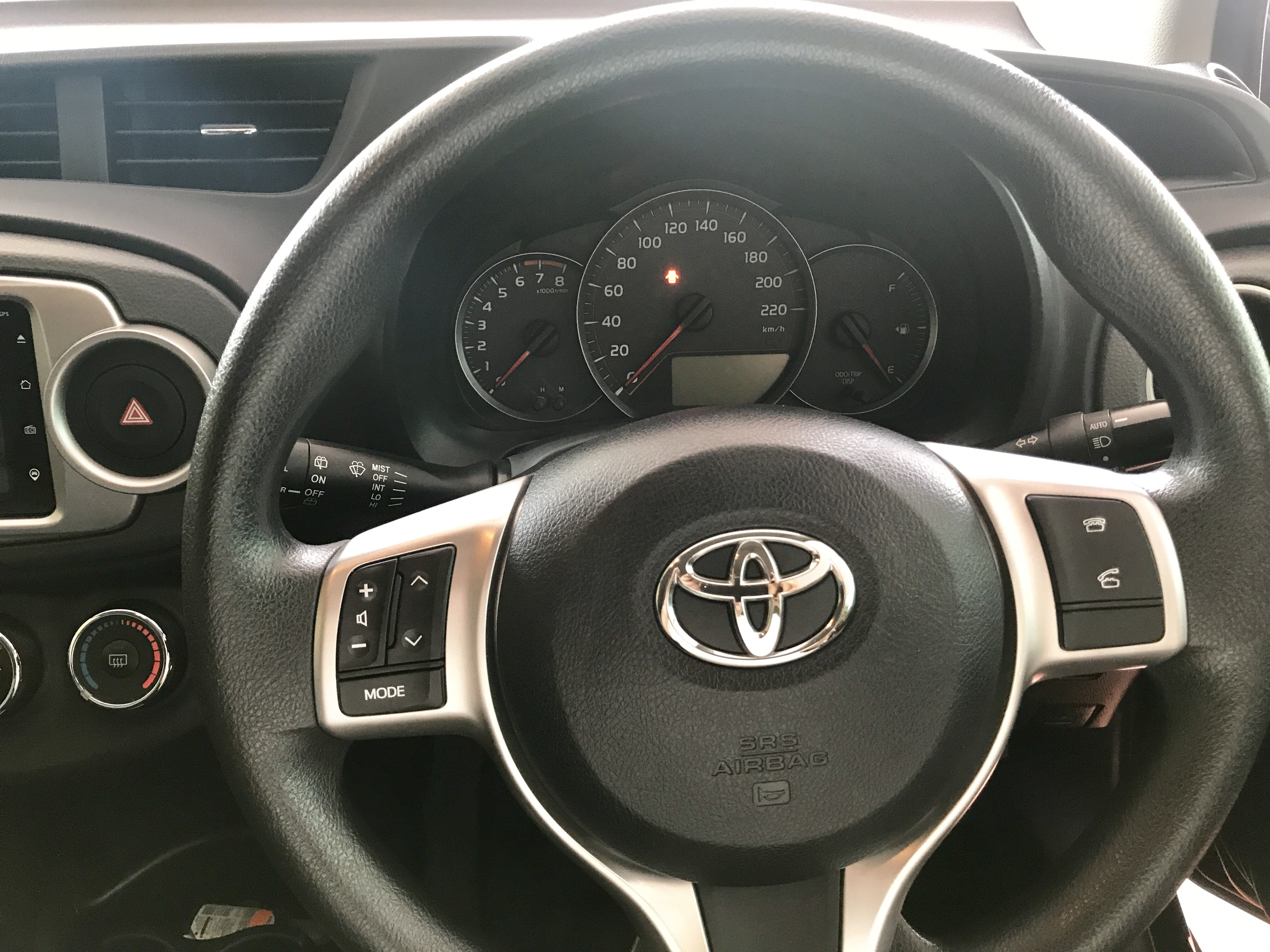 Vitz Steering Wheel Controls - Vitz/Yaris - PakWheels Forums