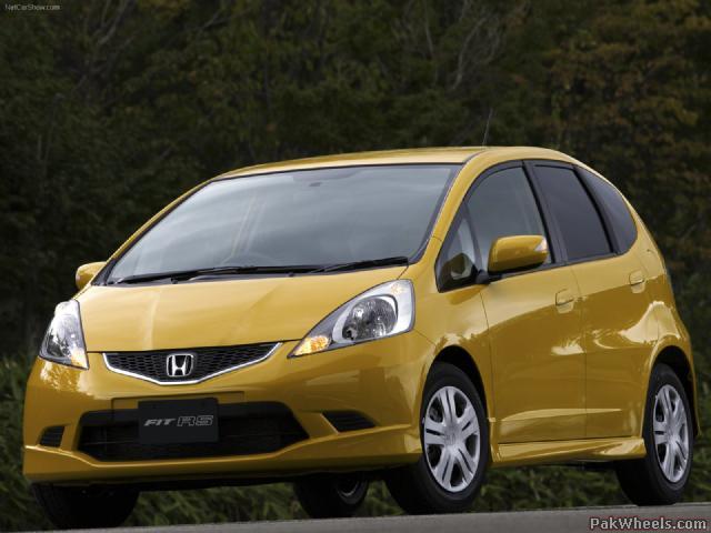 2008 Honda Fit Wins Japan's Car of the YEAR - Fit - PakWheels Forums