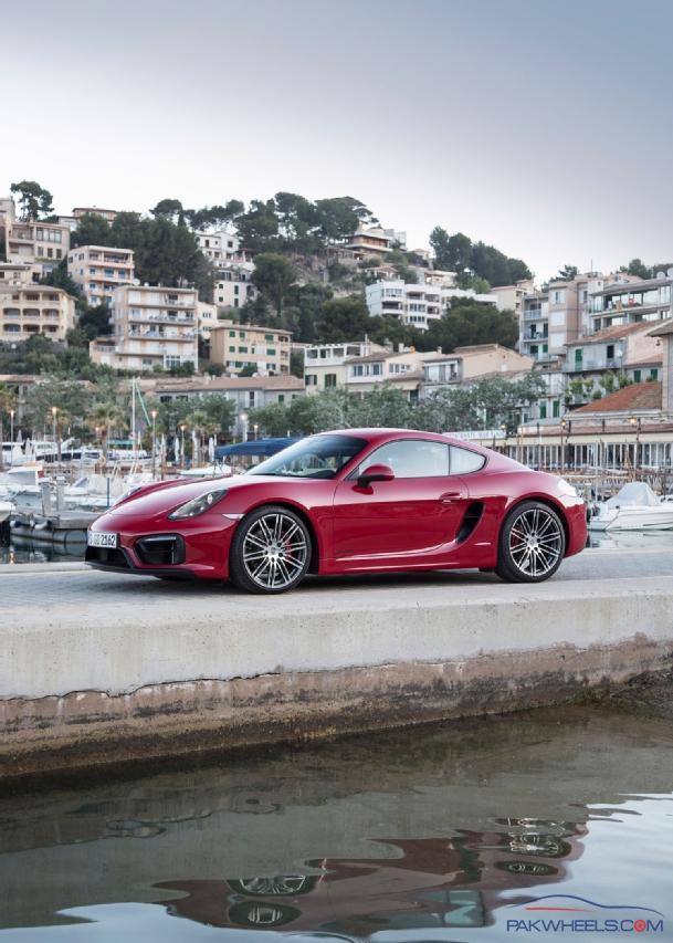 Porsche Cayman GTS 2015